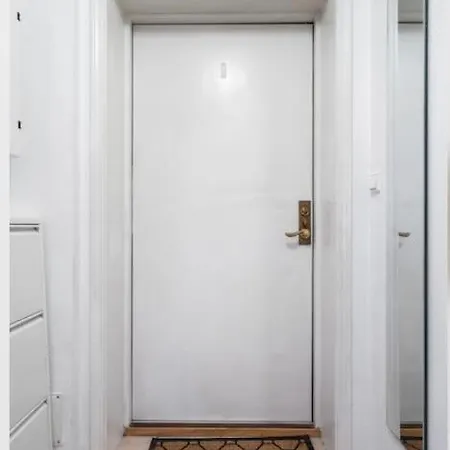Enrumslaegenhet, Studio, I Centrala